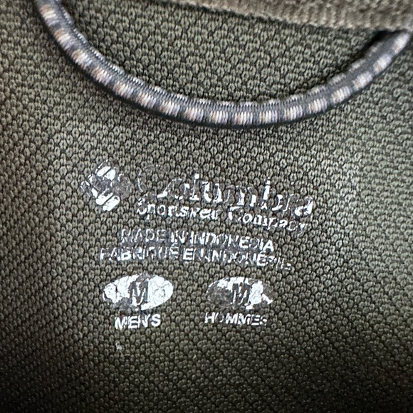 Columbia men’s medium long sleeve army green shirt. Great condition. - Picture 2 of 3